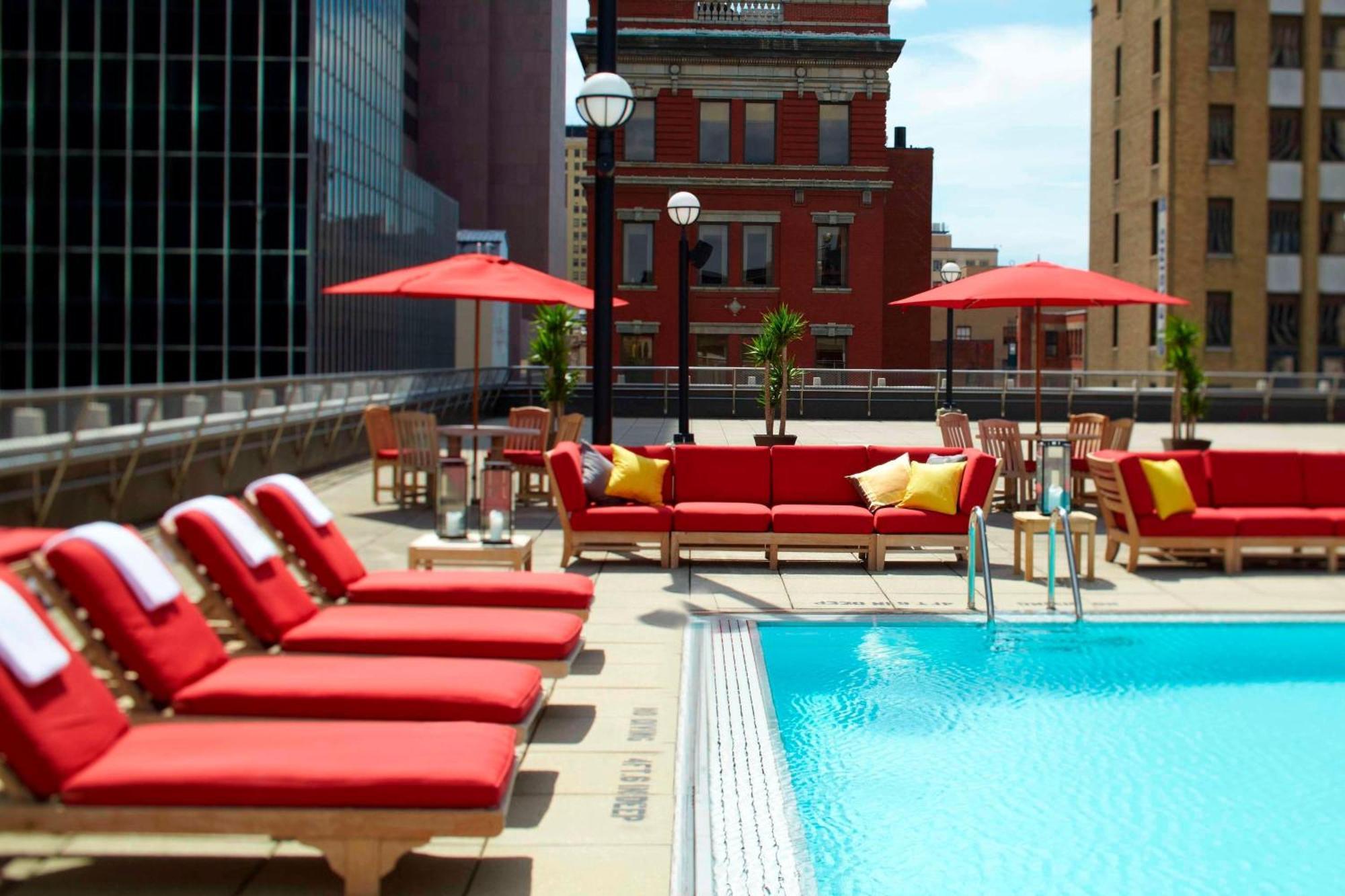 Renaissance Columbus Downtown Hotel Bagian luar foto