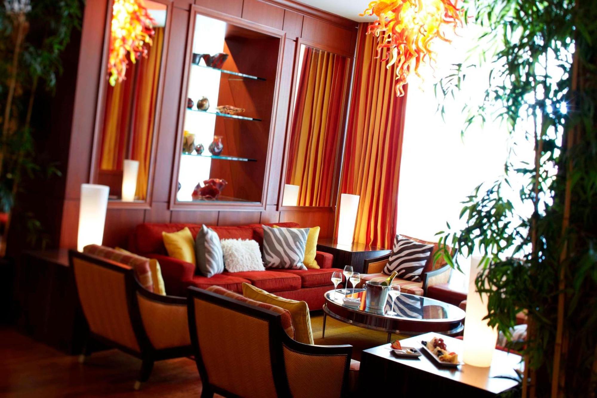 Renaissance Columbus Downtown Hotel Bagian luar foto
