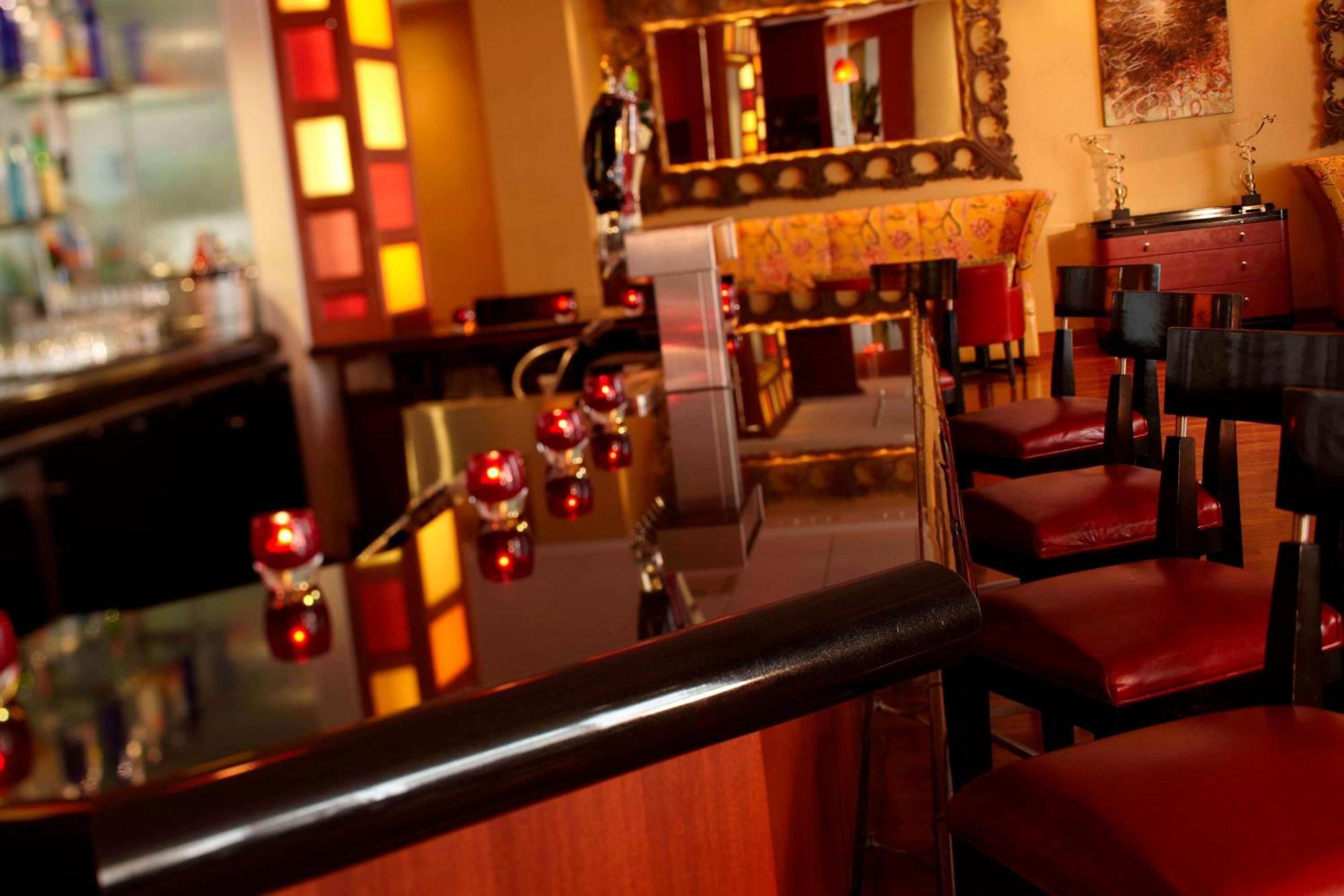 Renaissance Columbus Downtown Hotel Bagian luar foto