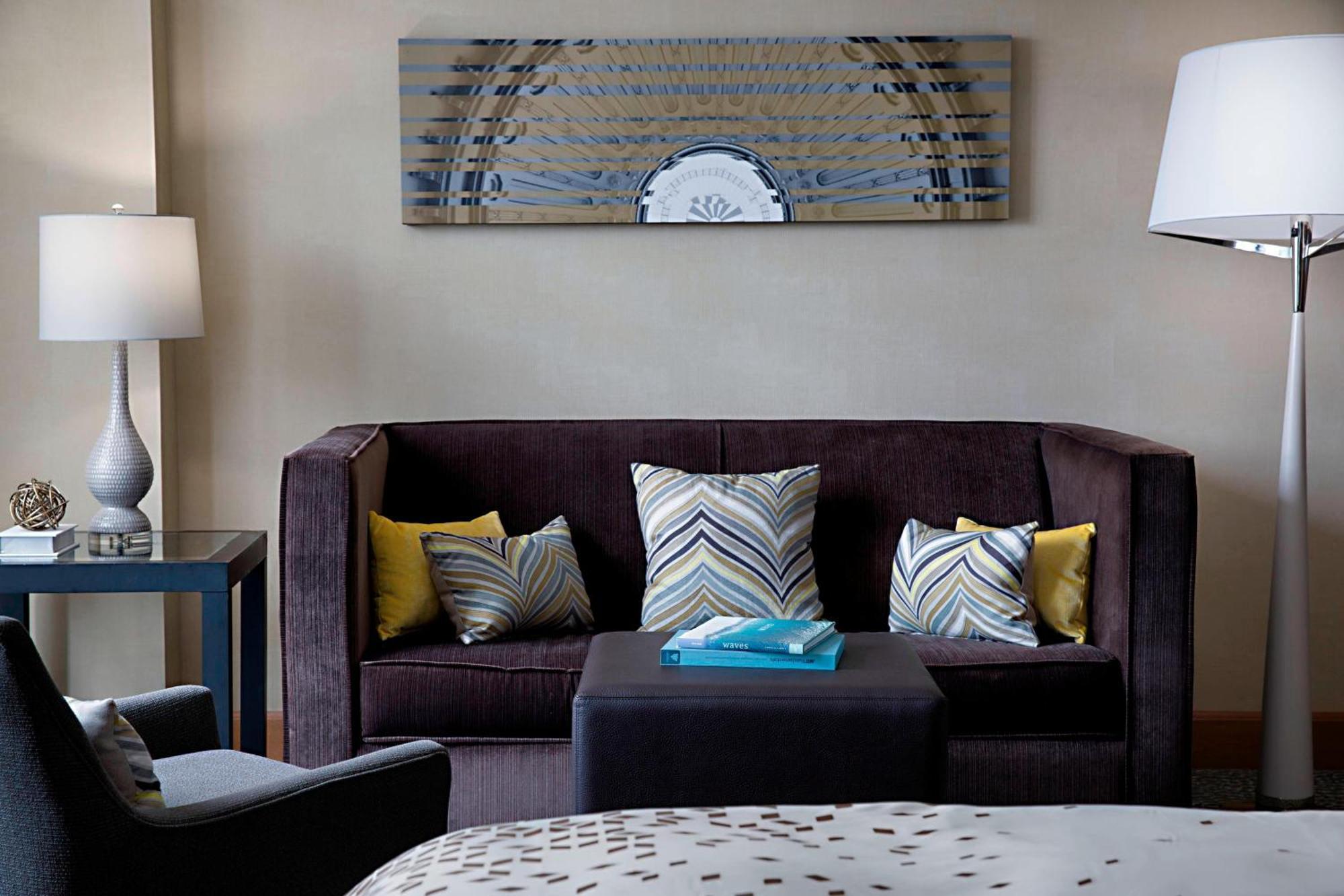 Renaissance Columbus Downtown Hotel Bagian luar foto