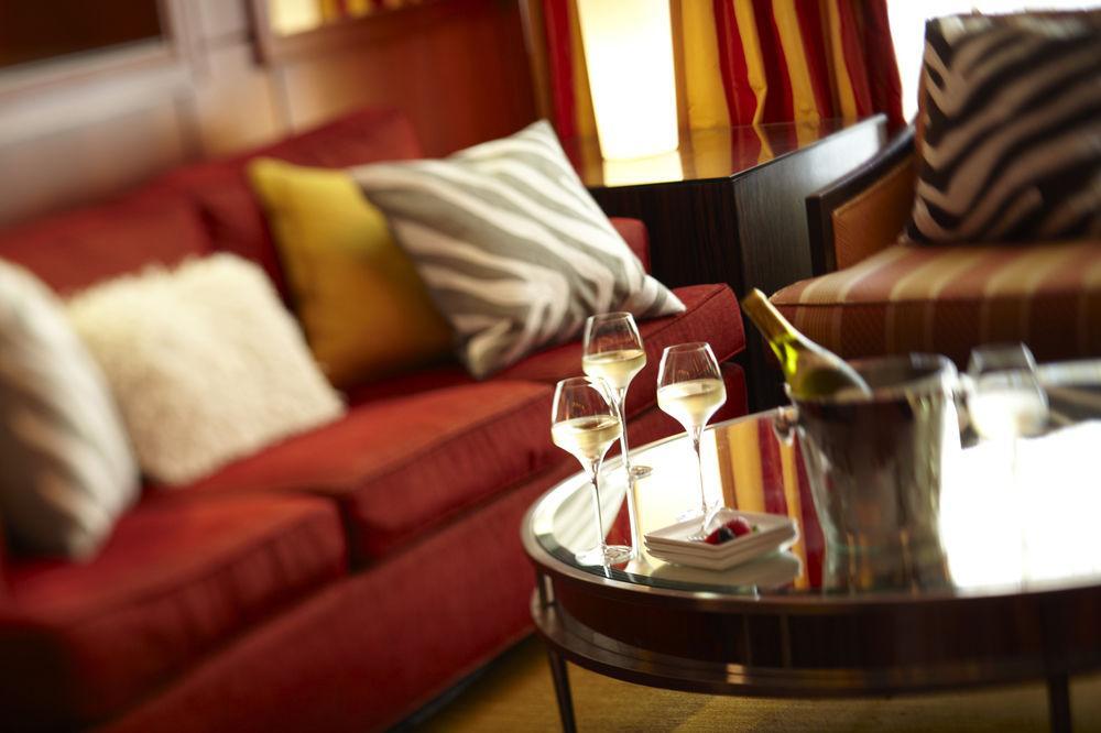 Renaissance Columbus Downtown Hotel Bagian luar foto