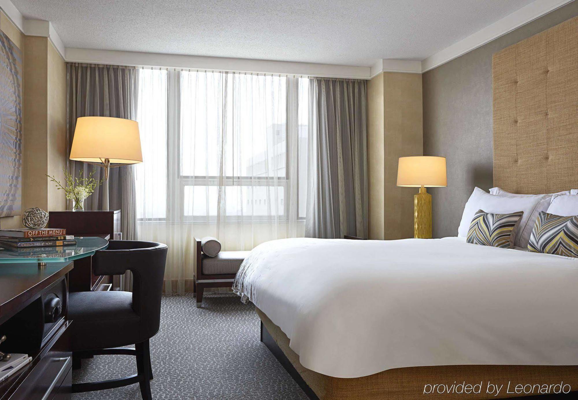 Renaissance Columbus Downtown Hotel Bagian luar foto