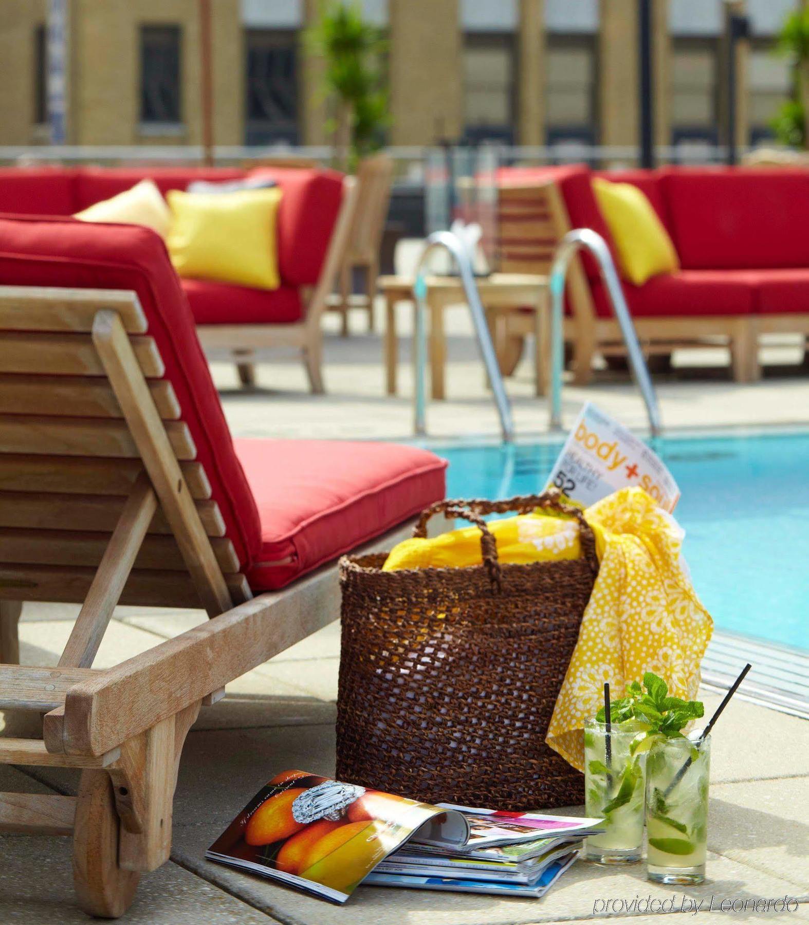 Renaissance Columbus Downtown Hotel Bagian luar foto